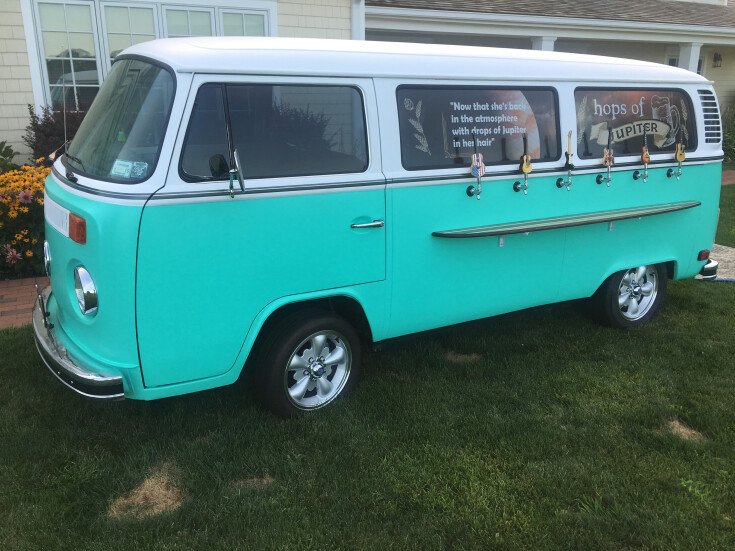 Thumbnail Photo undefined for 1974 Volkswagen Vans